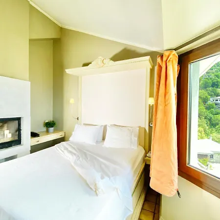 Archontika Karamarlis Makrinitsa