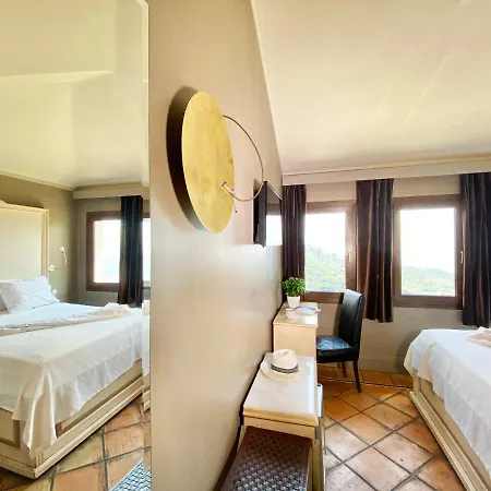 Archontika Karamarlis Hotel