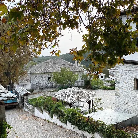Ξενοδοχείο αρχοντικά καραμαρλής 3*