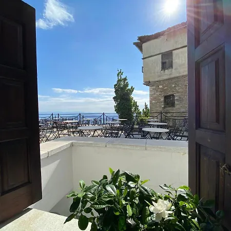 Archontika Karamarlis Hotel