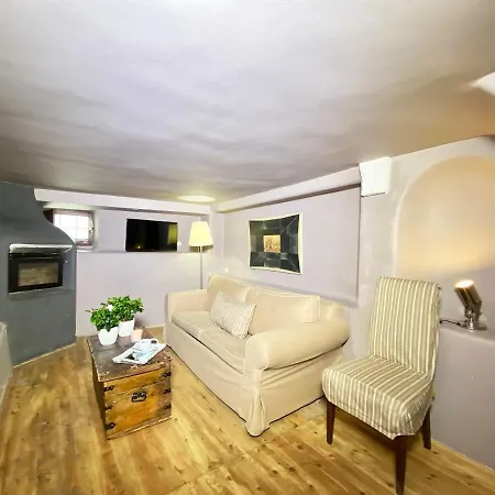 Archontika Karamarlis 3* Makrinitsa