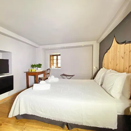 Archontika Karamarlis Hotel