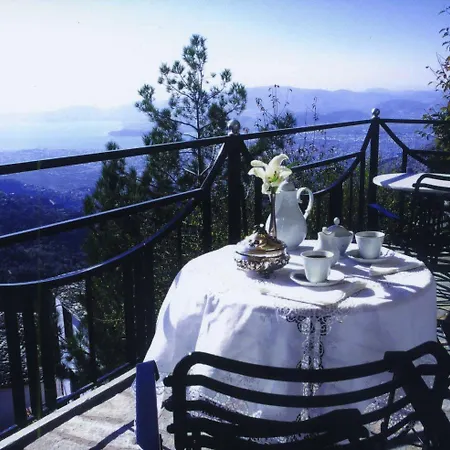 Hotel Archontika Karamarlis