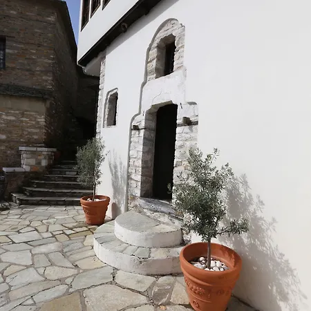 Archontika Karamarlis