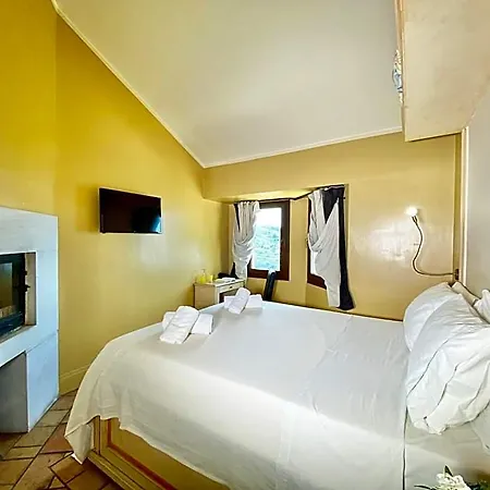 Archontika Karamarlis Hotel