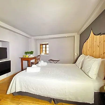 Archontika Karamarlis 3*