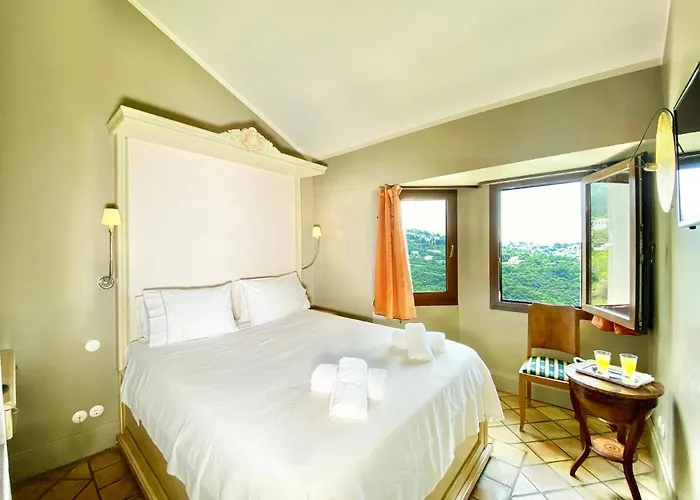 מלון Archontika Karamarlis מקריניצה