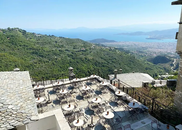 Ξενοδοχείο αρχοντικά καραμαρλής 3*