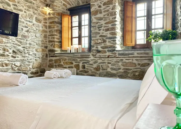 αρχοντικά καραμαρλής 3* Μακρινίτσα