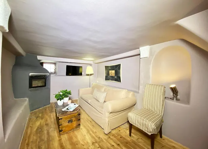 αρχοντικά καραμαρλής 3* Μακρινίτσα