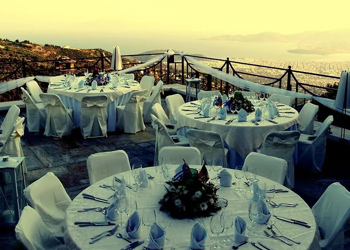 מלון Archontika Karamarlis 3*